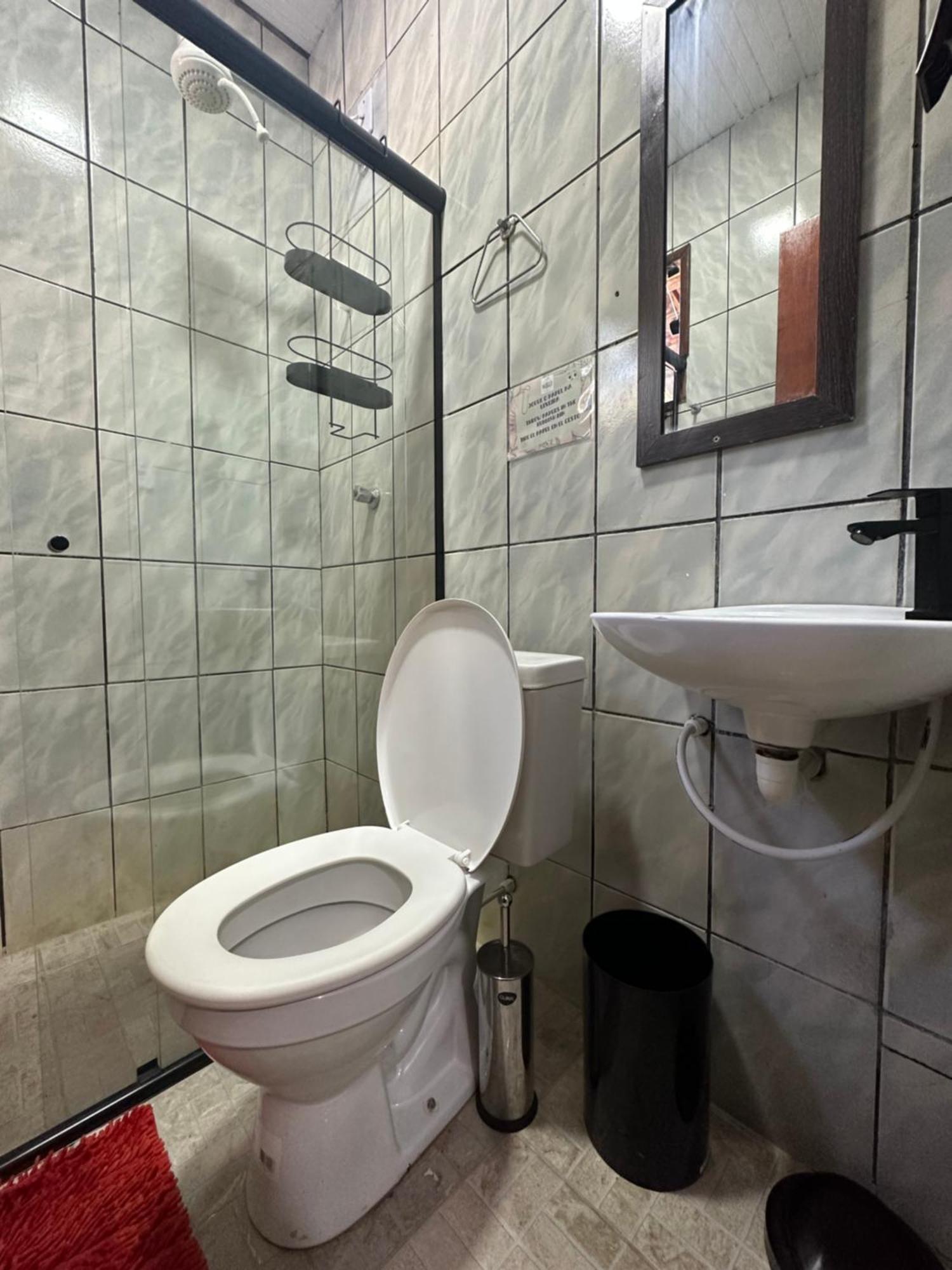 Mahalo Hostel Abraão Zewnętrze zdjęcie