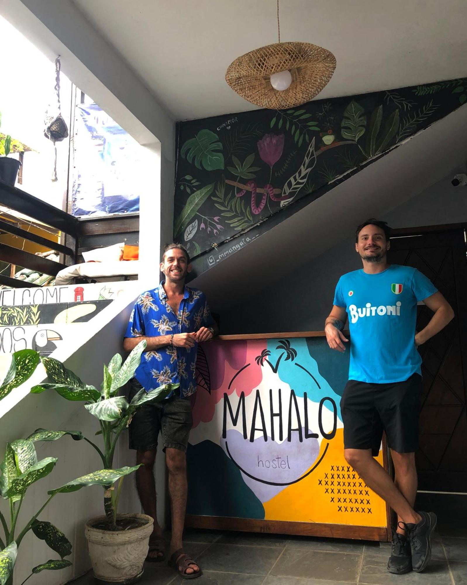 Mahalo Hostel Abraão Zewnętrze zdjęcie