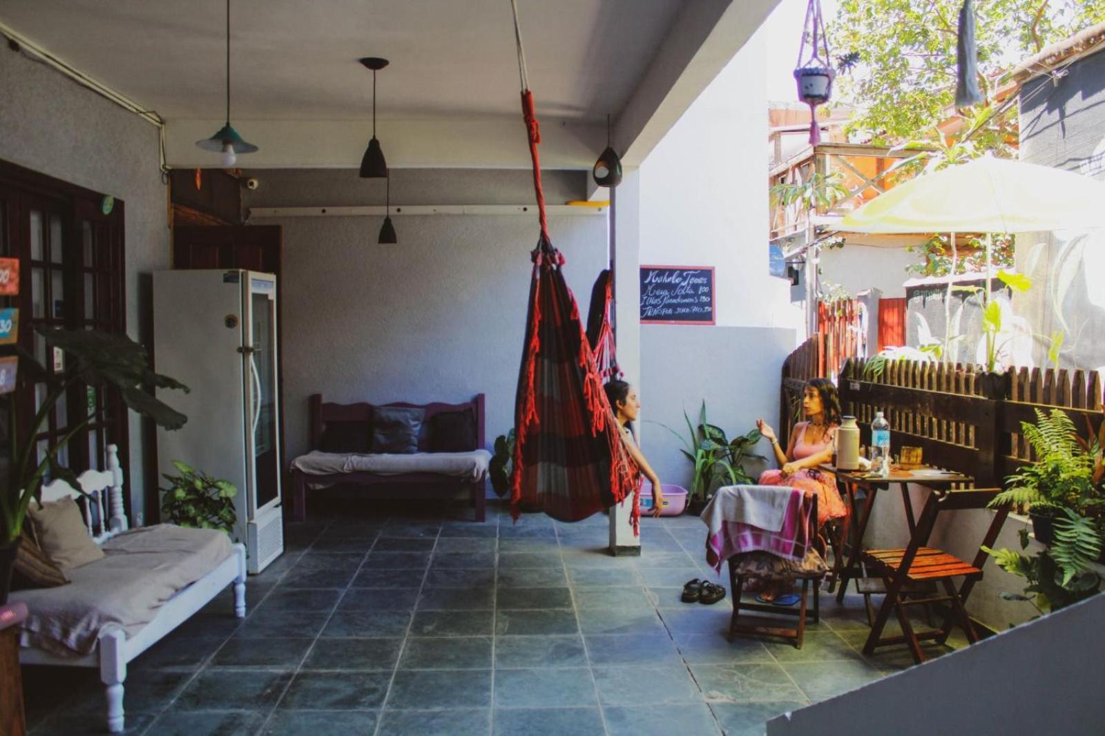 Mahalo Hostel Abraão Zewnętrze zdjęcie